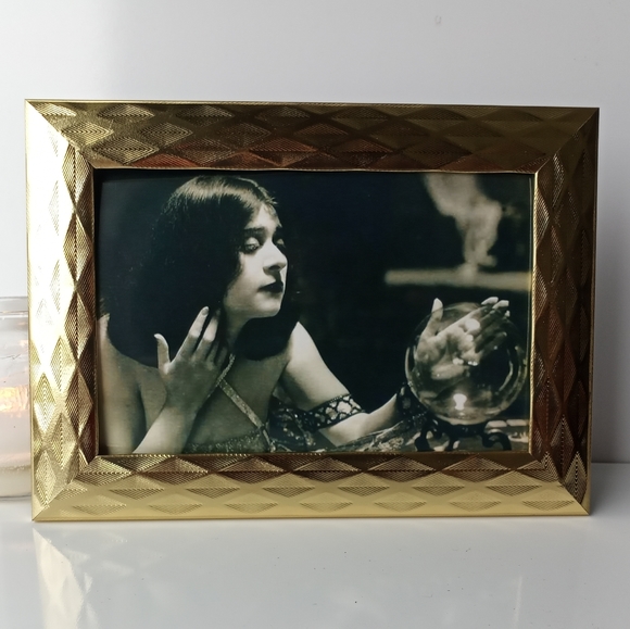 Vintage Gypsy Wiccan Fortune teller Crystal ball, Victorian gypsy Woman Art - Picture 8 of 8